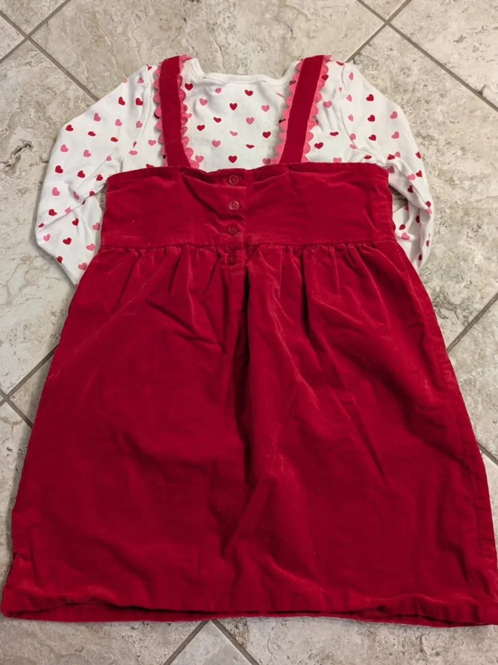 Sz 6 Gymboree Valentine's Day jumper with shirt